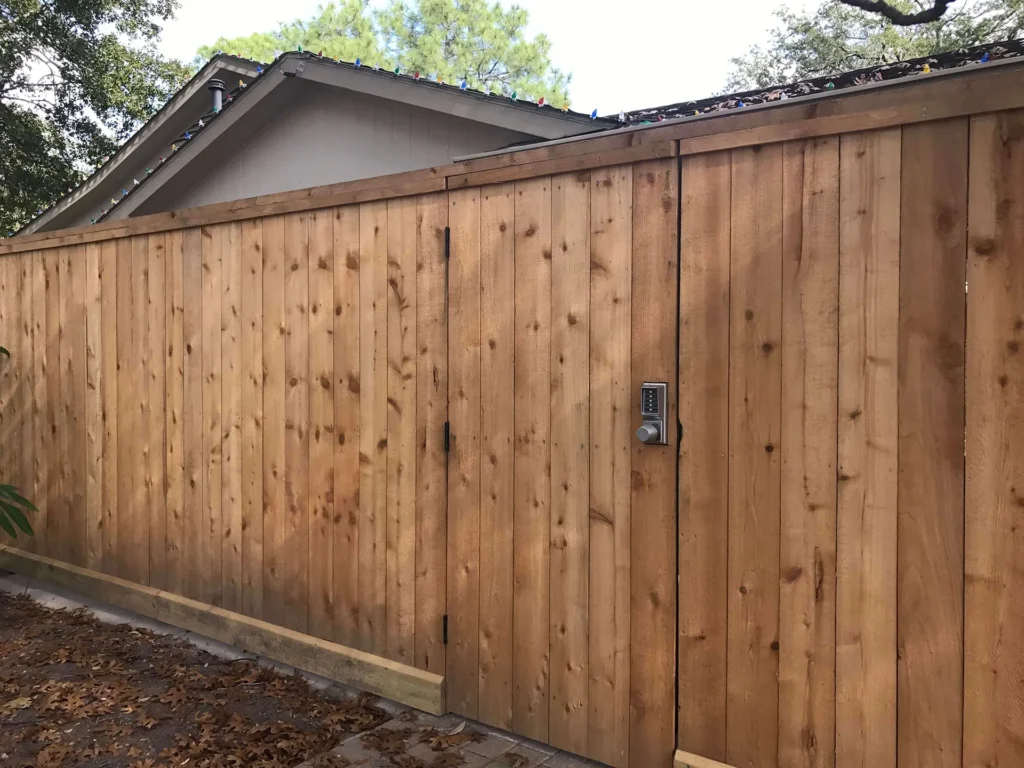 Memorial Horizontal Wood Fence