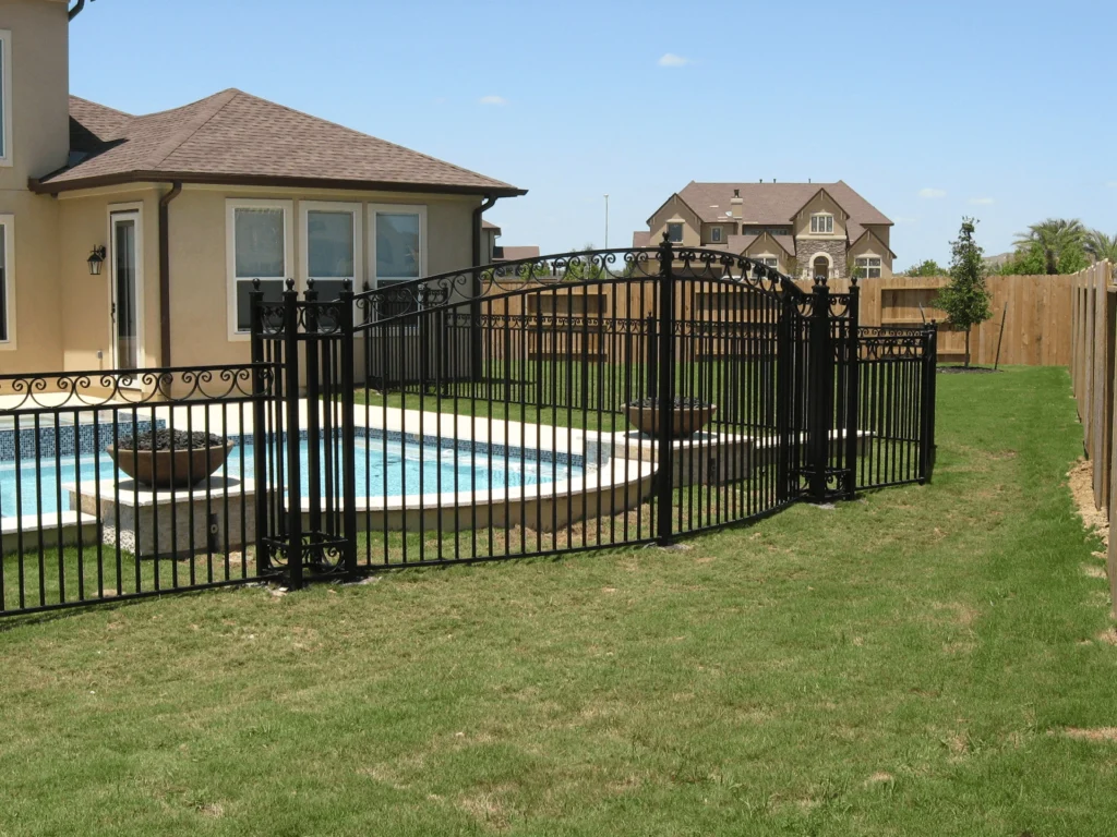 Fence Installation Company in Houston TX | Griffin Fence Fence Installation in The Woodlands, TX
